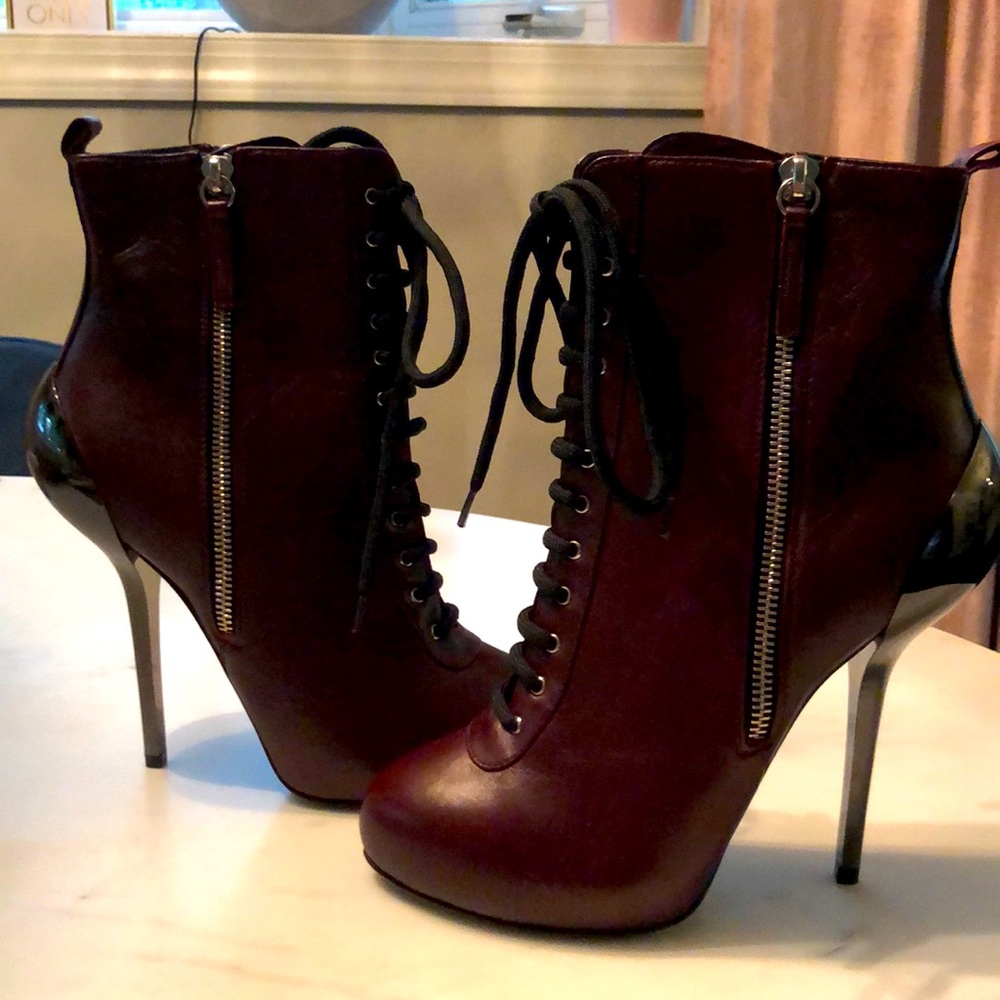 Giuseppe zanotti leather stiletto booties